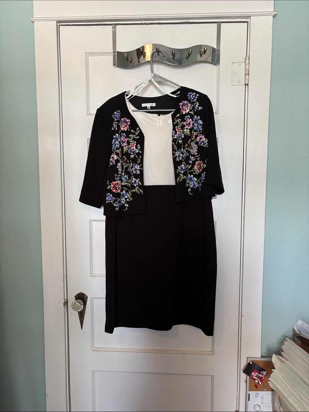 Sandra Darren Black Floral Jacket Dress Set Size 14P